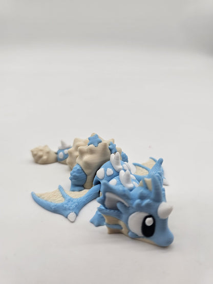 Jucarie Articulata Dragon Marin cu Ou - Figurina Flexibila